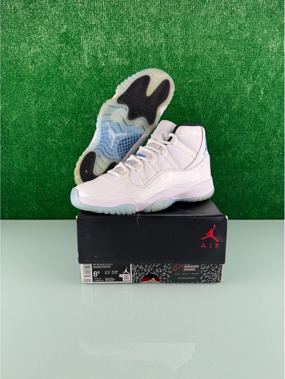 Size 9 - Air Jordan 11 Retro 2024 Legend Blue / Columbia